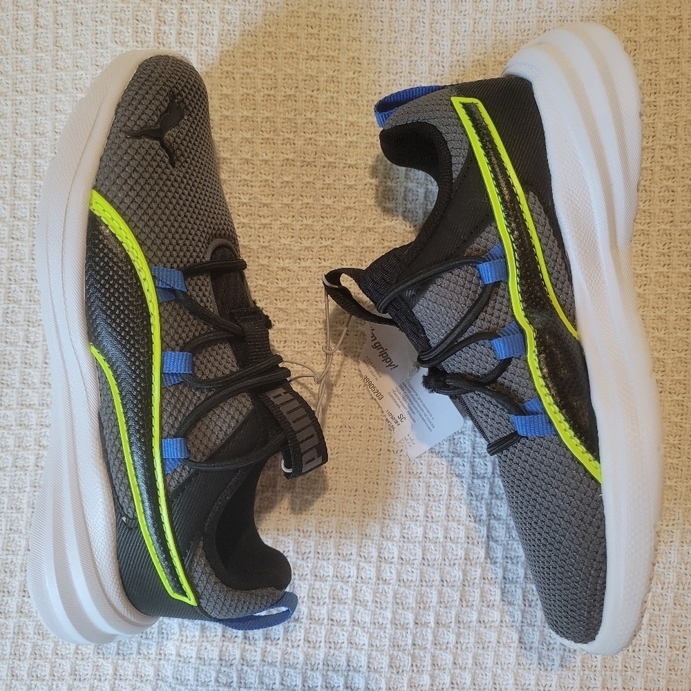 Puma Kids Sneakers - Black, Gray, and Blue - Picture 9 of 10